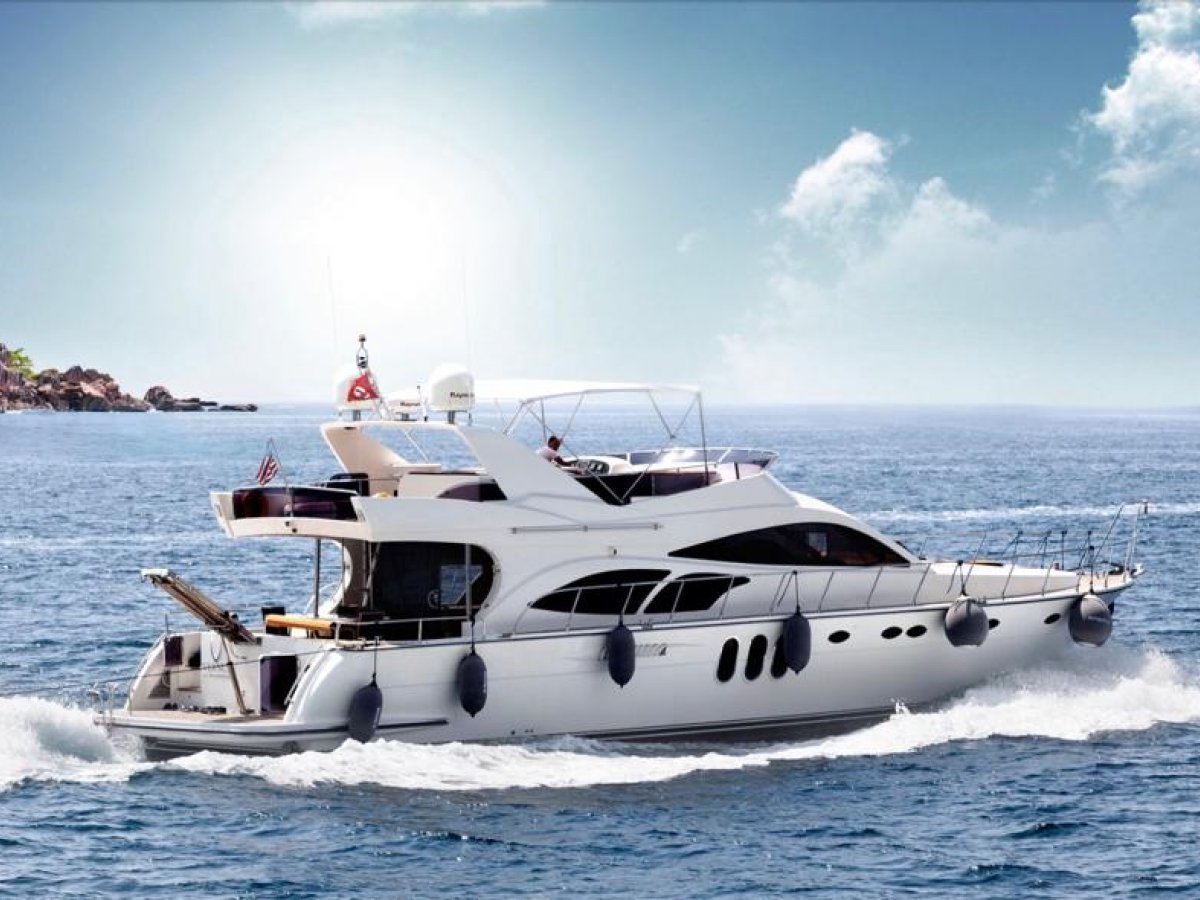22 M MOTORYAT VEN