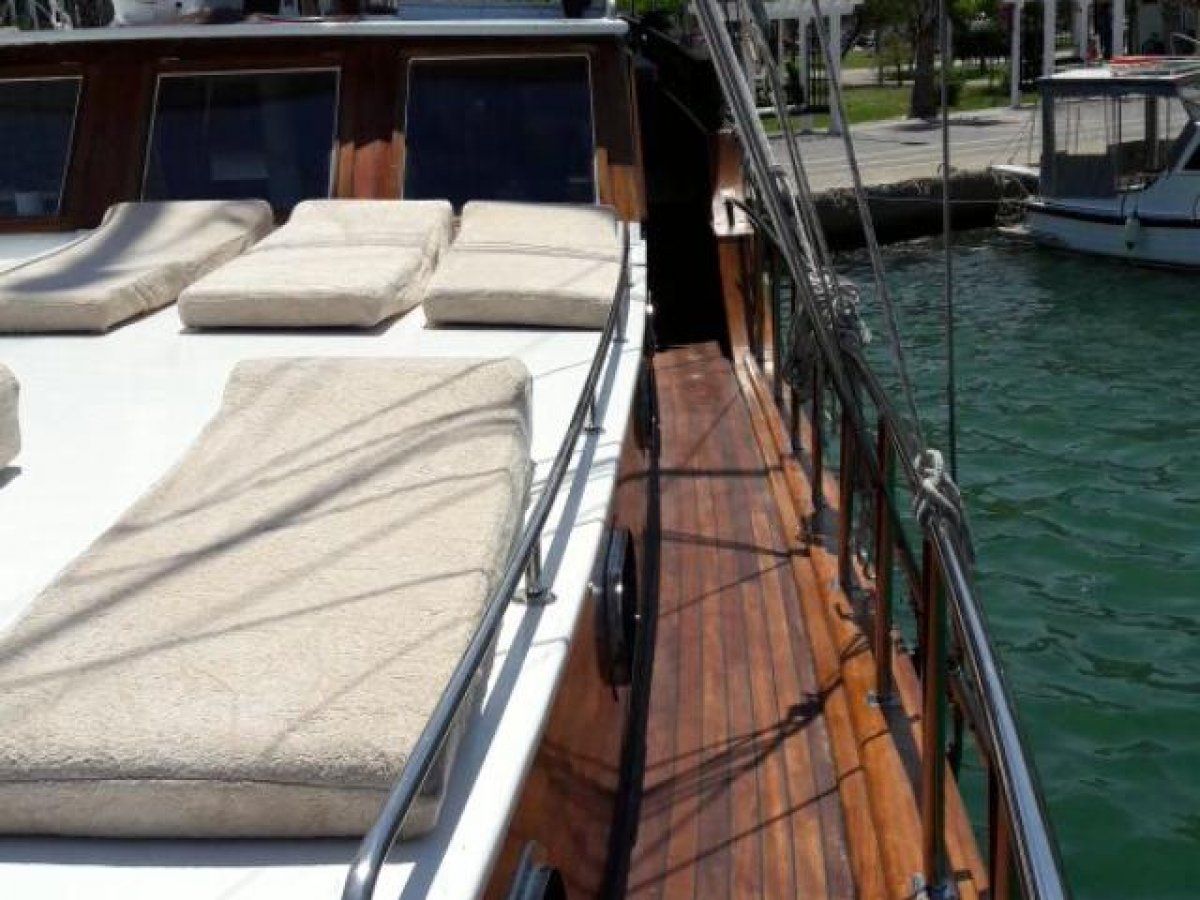 24 M GULET TRL